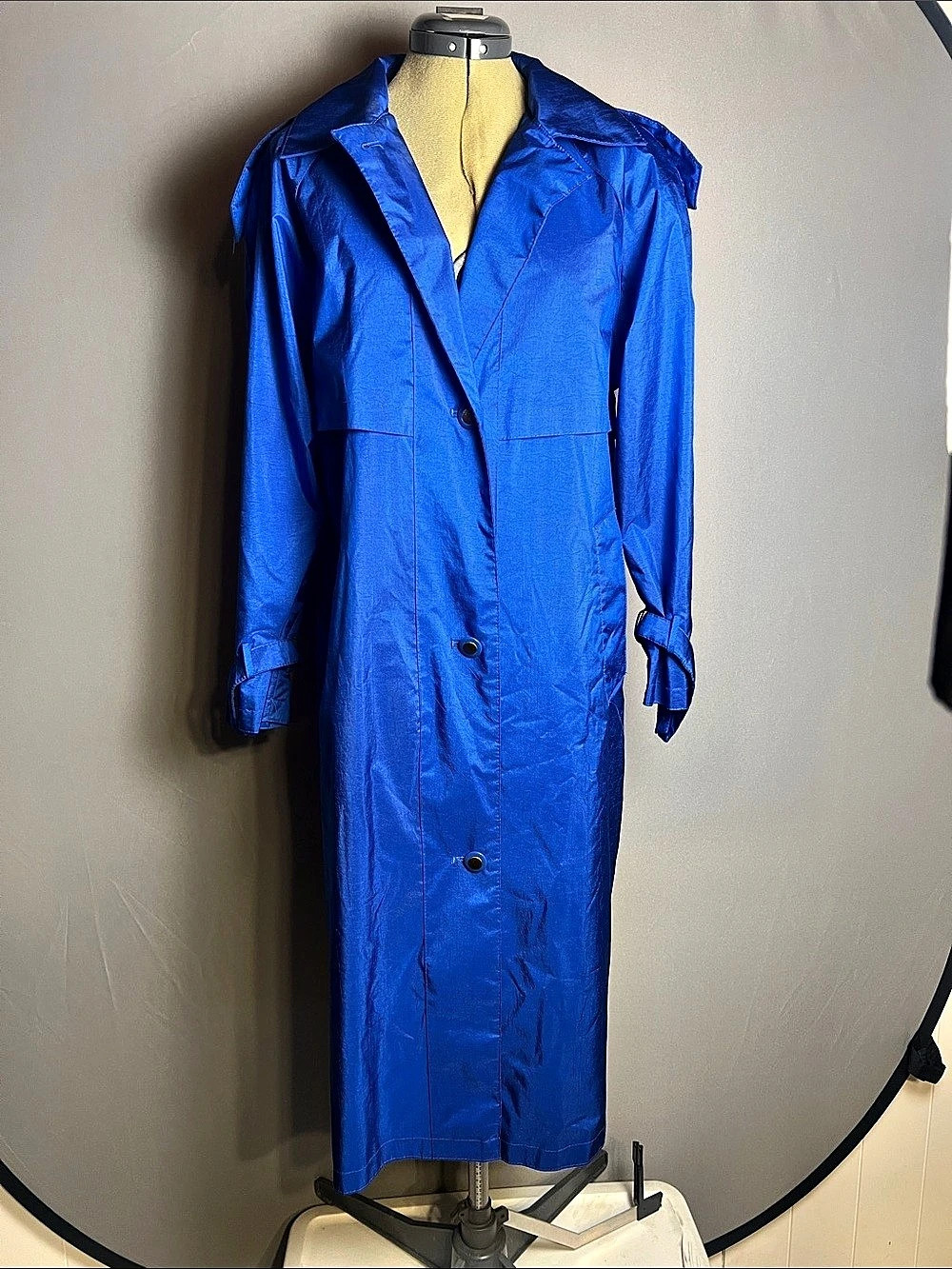 Vintage Raingear Royal Blue Raincoat Trench Coat Women’s 6 Shoulder Pads